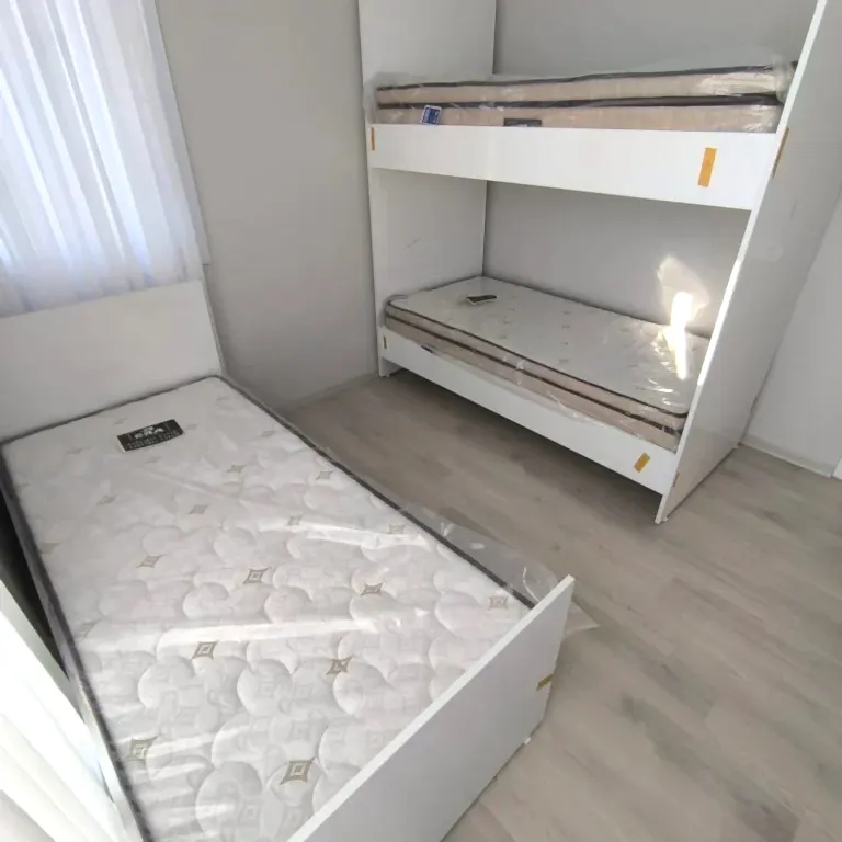 Mersin Toroslar Sinan Bey iki kat tek kişilik baza sistemi ve ortopedik yatak VIPKANEPE